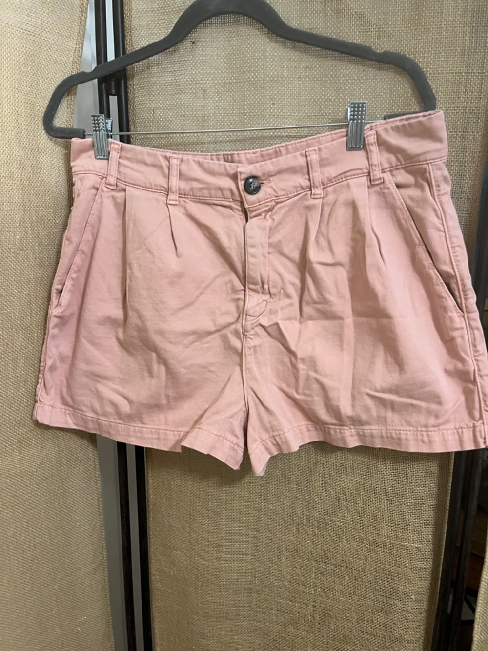 Free People Pleated High-Rise Chino Shorts - Blush Pink
